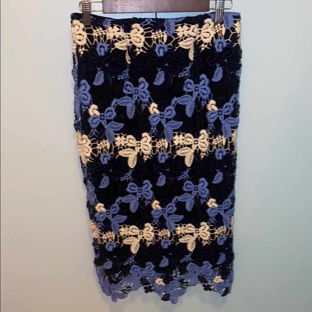 Elegant Lace Floral Skirt - Blue and Cream